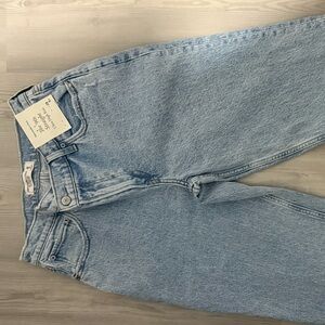 Abercrombie & Fitch Light Wash Denim Jeans